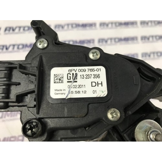 Педаль газа для АКПП AF40 Opel Insignia 2.0 CDTI 2008-2017 13237356